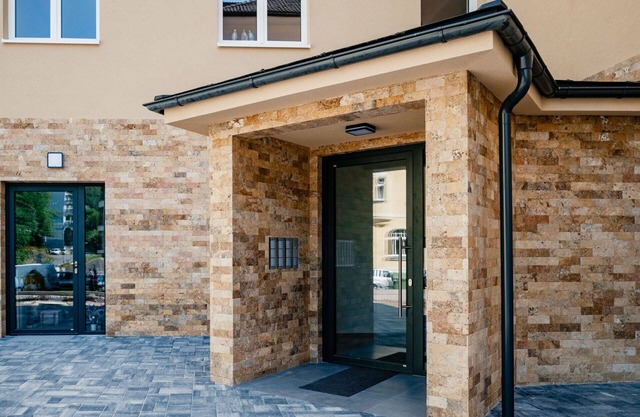 Beautiful apartment for 5 guests with WIFI, TV, terrace, pets allowed and parking