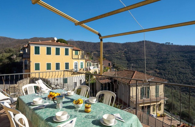 Beautiful apartment for 4 people with WIFI, pets allowed and parking