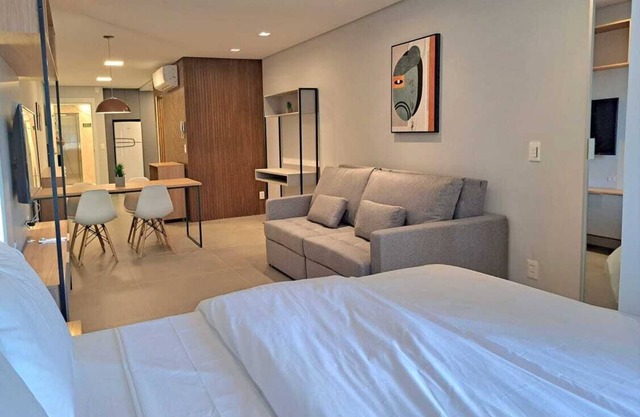 Beautiful Studio 200m from Beira Mar, Center of Florianópolis!