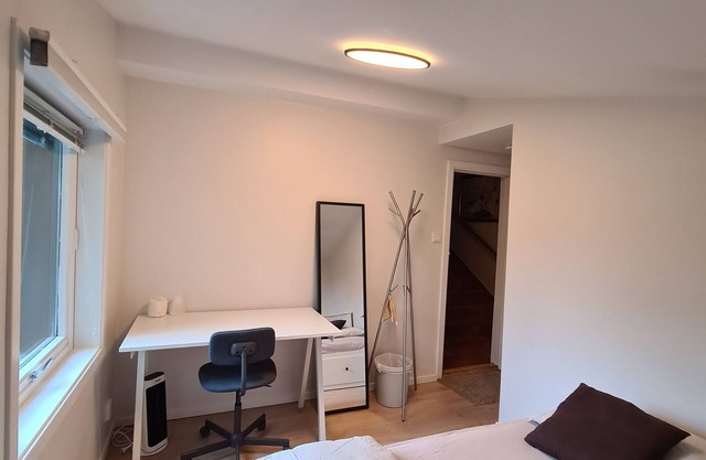 Beautiful Double Bed in DT Serene Villa near Oslo | Lillestrøm K5
