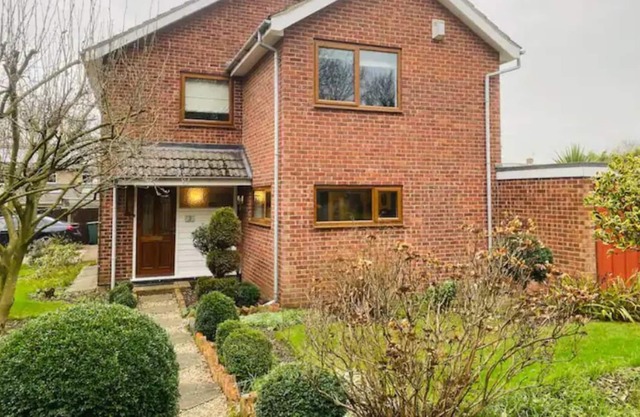 Beautiful entire 3 bedroom home with secure garden
