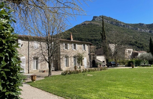 Beautiful family XVth Century residence, in Meridian Cevennes