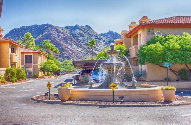 Beautiful Fully Furnished Townhouse in a gated community in Paradise Valley.