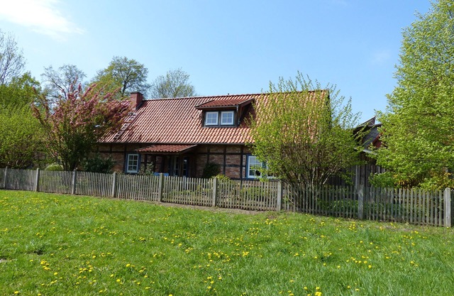 Beautiful half-timbered house with space for 5 people on the edge of a Rundling village