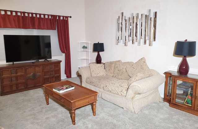 Beautiful home 5 min from Saboba Casino and Golf Course