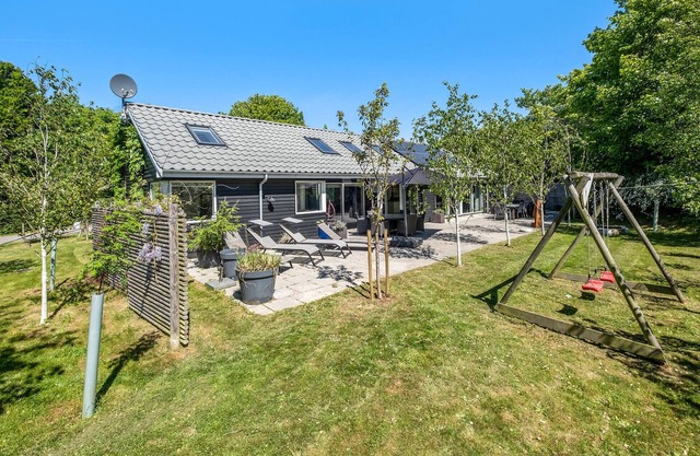 Beautiful home in Tisvildeleje