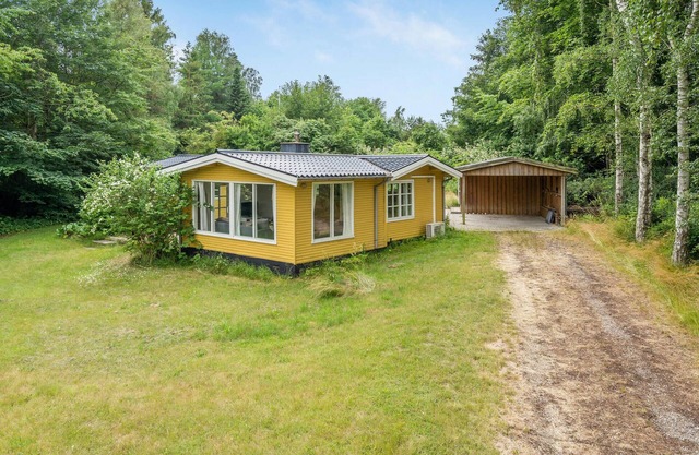 Beautiful home in Melby with kitchen