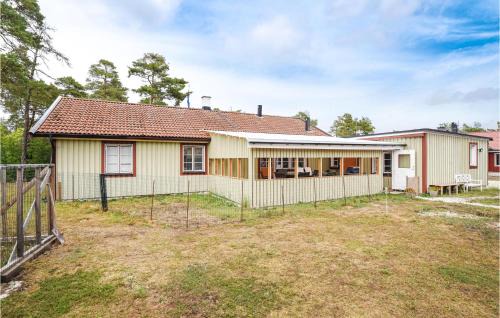 Beautiful Home In Romakloster With Wifi