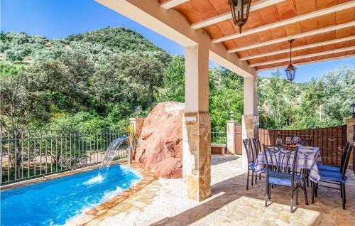 Beautiful Home In Rute