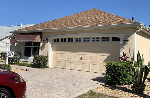 Beautiful home within Walking distance to Sumter Landing