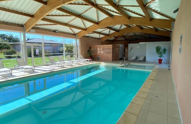 BEAUTIFUL HOUSE 100 METRES FROM THE BEACH WITH HEATED INDOOR POOL