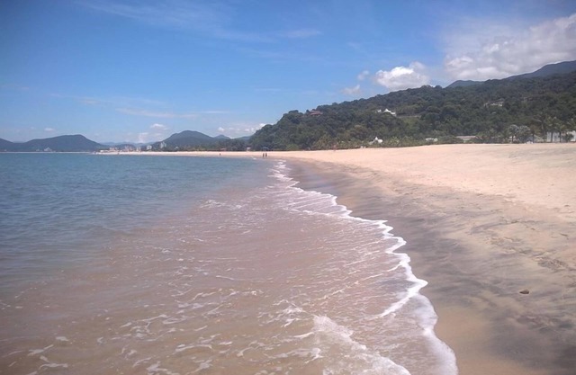 Beautiful Loft Costa Azul- Massaguaçu WITH AIR CONDITIONING