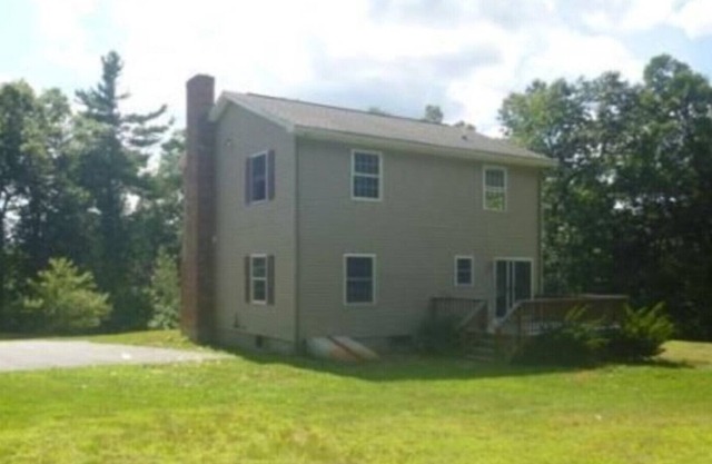BEAUTIFUL NEW ENGLAND HOME NEAR WACHUSETT MTN, WORCESTER JUST 1HR BOSTON, NH, VT
