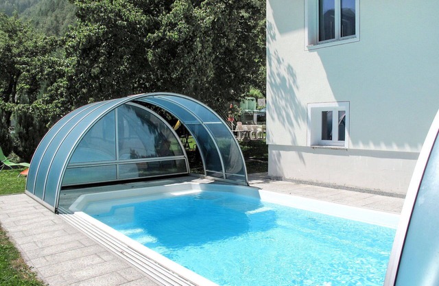 Beautiful private villa for 10 people with private pool, WIFI, TV, terrace and parking