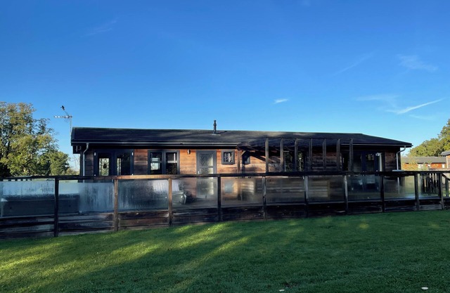 Beautiful Stunning wooden Lodge in the Depths of Suffolk woodland