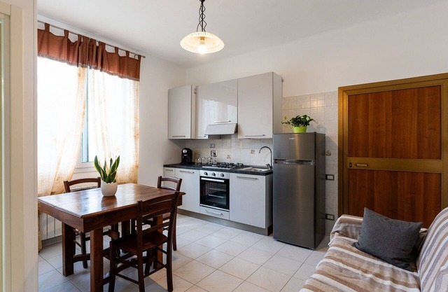 Beautiful villa for 4 people with WIFI, TV, pets allowed and parking
