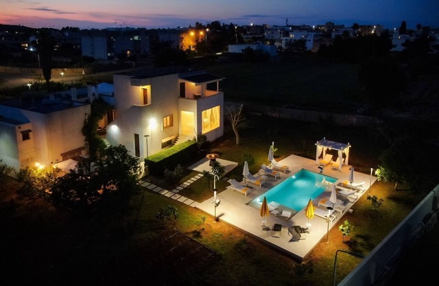 Beautiful villa with pool in Specchia