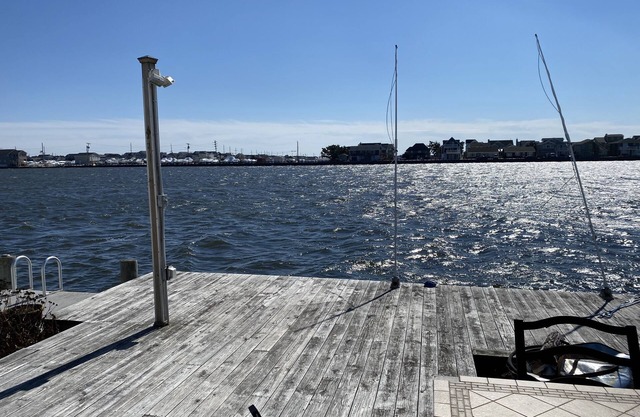 Beauty On The Bay - Bring Your Boat!