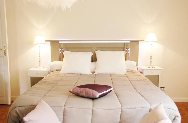Bed and Breakfast Bernes - Swimming pool with view