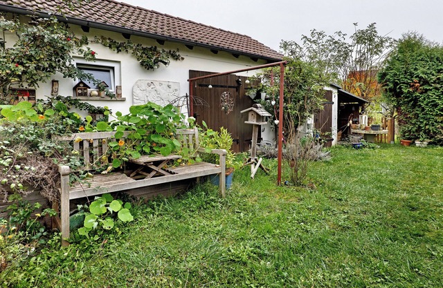 Bed and Breakfast 'Sleep and Go' with Shared Garden and Wi-Fi