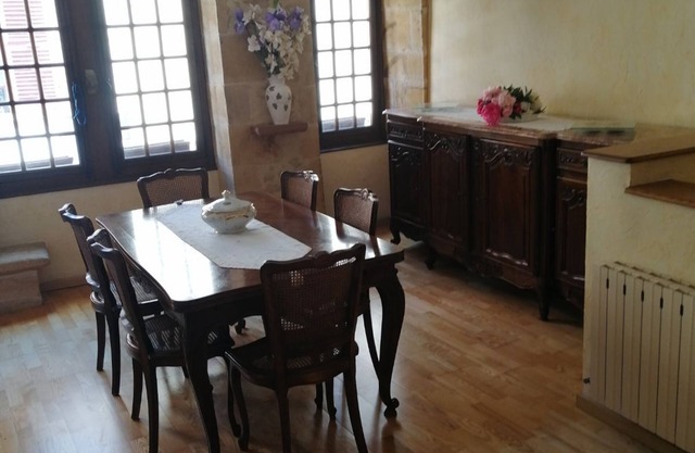 Bel Appartement en Duplex Centre Ville Charlieu Proximité Tous Commerces