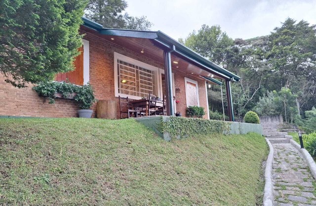 Bela Casa Paraíso na Montanha Condomínio Seguro Privativo Lindas Paisagens