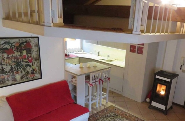 Bernina Express Apartment cozy home w/Jacuzzi