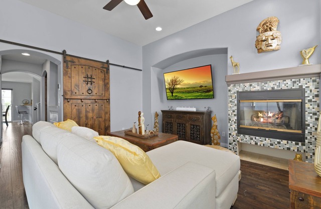Best Location in San Diego. 3 Story Spanish Style Home in Heart of North Park