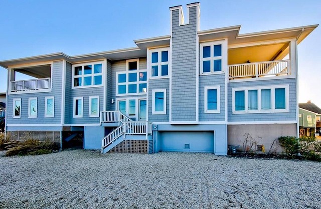 Big Family Beach House with Beautiful Water Views Steps from the Ocean & the Bay