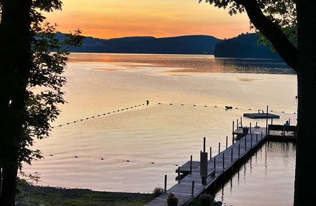 Big Pines at the Lake - waterfront - swimming, fishing, boating