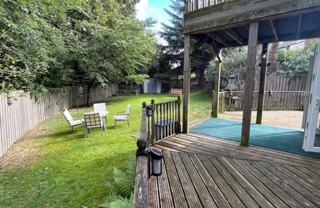 Blaydonburn - Sleeps 4,5 - Parking - Hottub - Yard