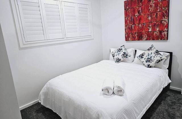 Blissful Modern 5 BR Lux Style Family House
