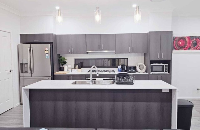 Blissful Modern 5 BR Lux Style Family House