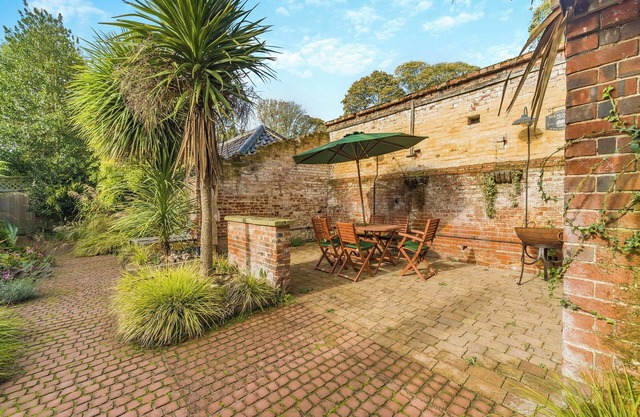 Blofield Cottage - UK48095