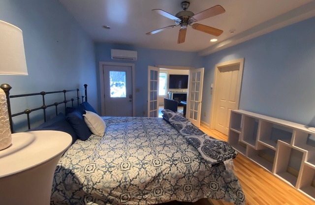 Boalsburg Village King Suite- living room and bedroom- minutes from PSU.