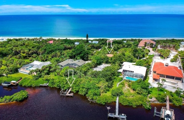 Boaters Paradise W Dock Access - .4 Mile to Beach