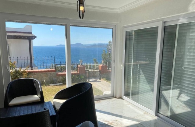 Bodrum Beach-front villa with sea/islands view