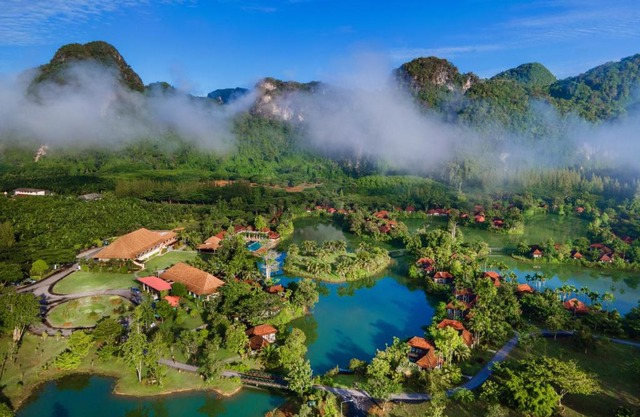 Bor Saen Pool Villa