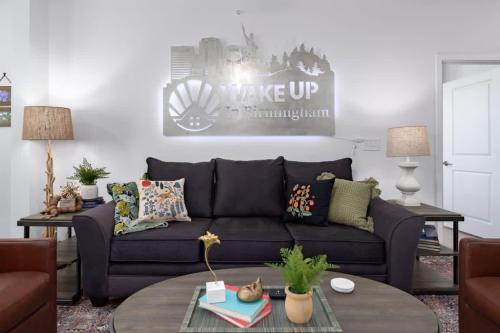 Brand new Apt Oak Mt St Park Lots of Amenities
