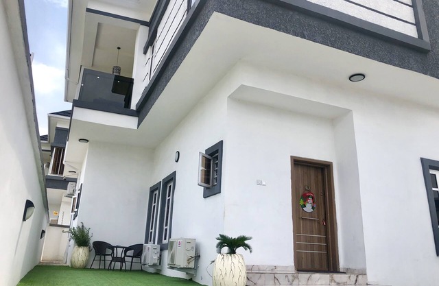 Brand New Executive 4 Bedroom Duplex