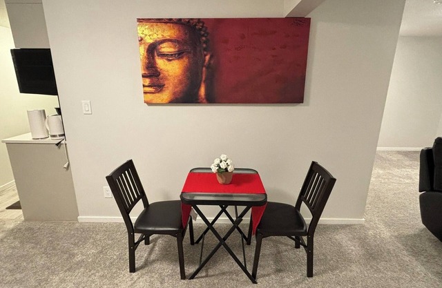 Brand New, Modern & Spacius guest Suite
