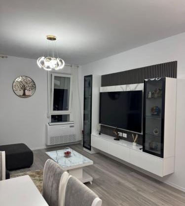 Bratti's Apartment Near Tirana Center And Mother Teresa International Airport