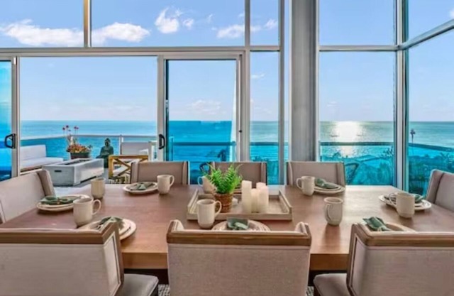 Breathtaking Sunset Villa+Guesthouse+2 hot tubs and cold bath!
