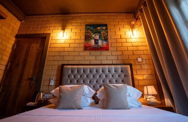 Bricks 90 Weligama - Deluxe Double or Twin Room