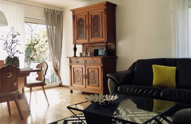 Bright, modern apartment with charm in Dahn