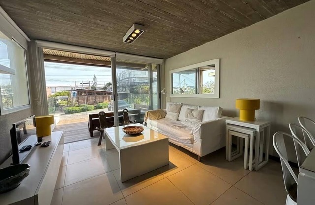 Brisas 3 - Duplex in La Barra steps from the Ocean