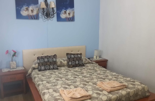 Budget Condo On The Main Strip (Pedro Clisante Street), near clubs