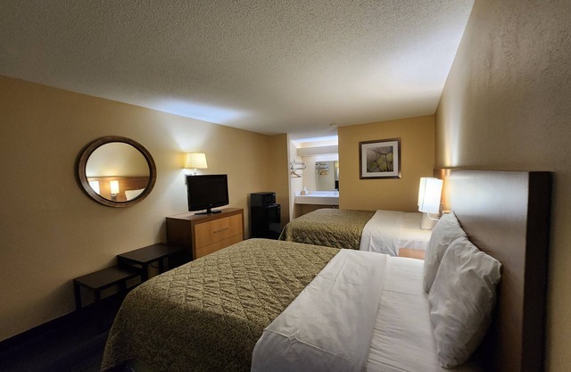 Budget Host Inn