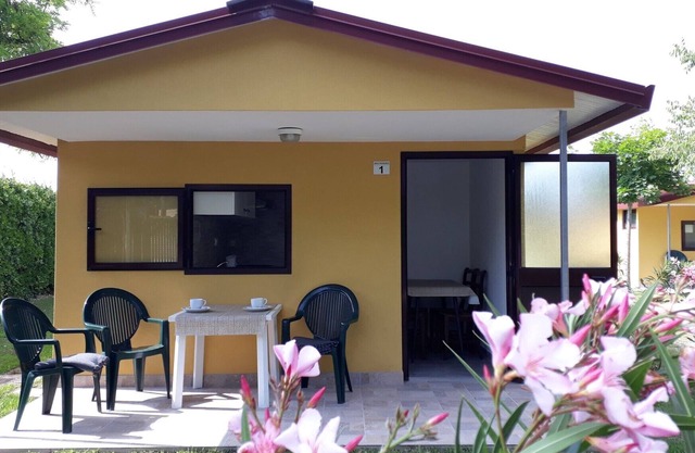 BUNGALOW FUIN 3 (CIN IT027044B47SAD5GBV)