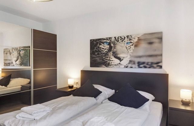 Bungalow 'Leopard' with Shared Terrace, Shared Garden and Wi-Fi